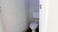 Bathroom 1 - 5 square meters of property in Pinetown 