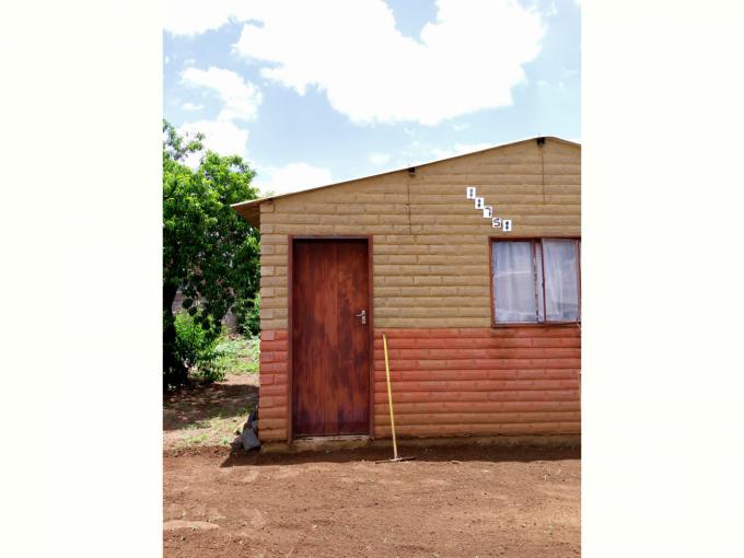 2 Bedroom House for Sale For Sale in Vlakfontein - MR610376