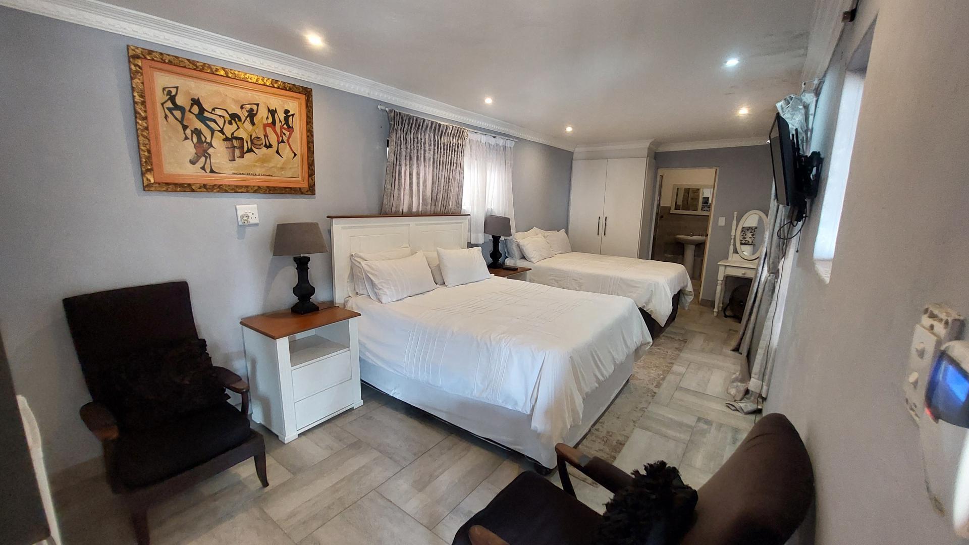 Bed Room 4 of property in Uvongo