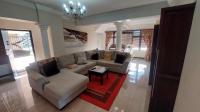 Lounges of property in Uvongo