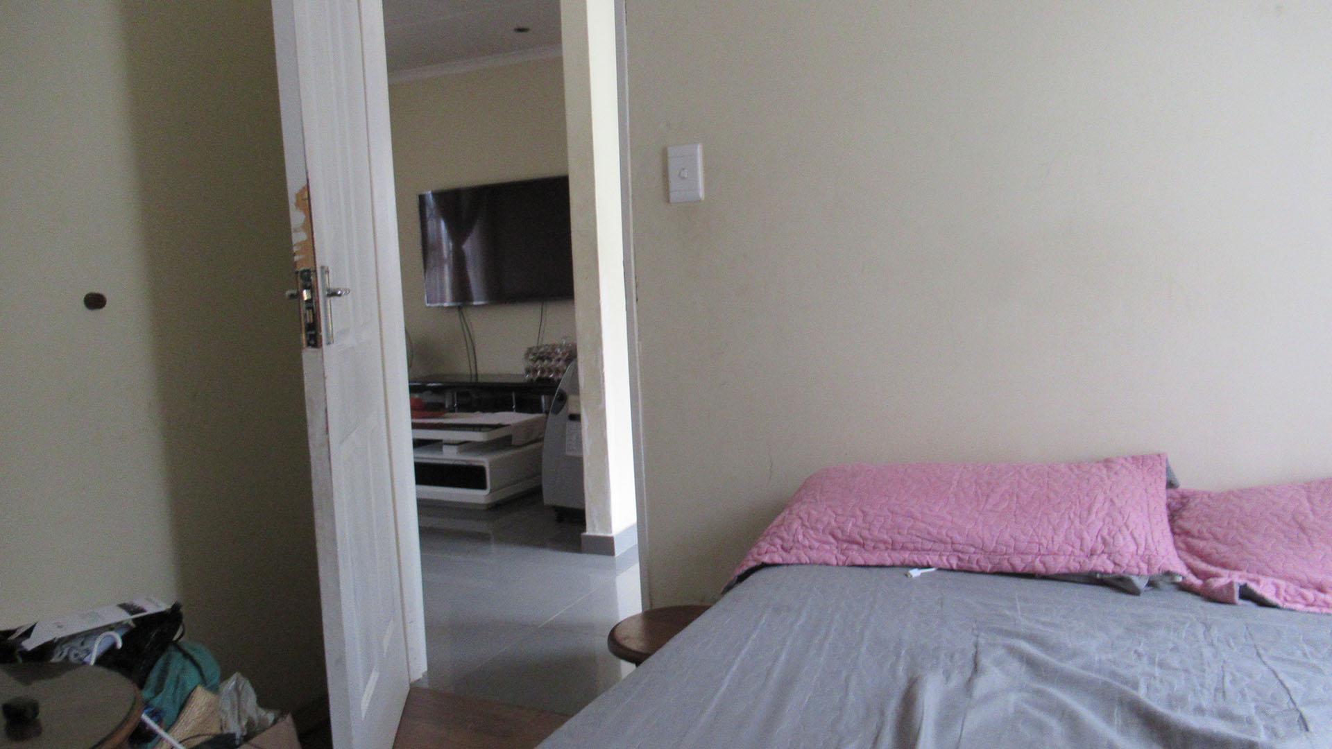 Bed Room 2 of property in Fleurhof