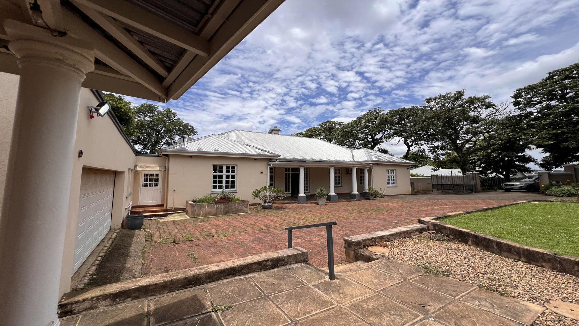 Patio - 150 square meters of property in Pietermaritzburg (KZN)