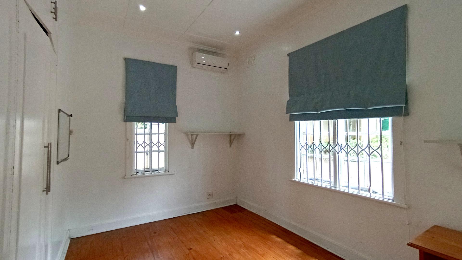 Bed Room 2 - 22 square meters of property in Pietermaritzburg (KZN)