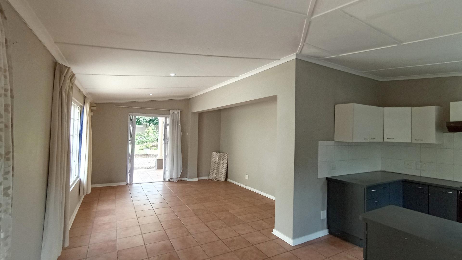 Flatlet - 133 square meters of property in Pietermaritzburg (KZN)