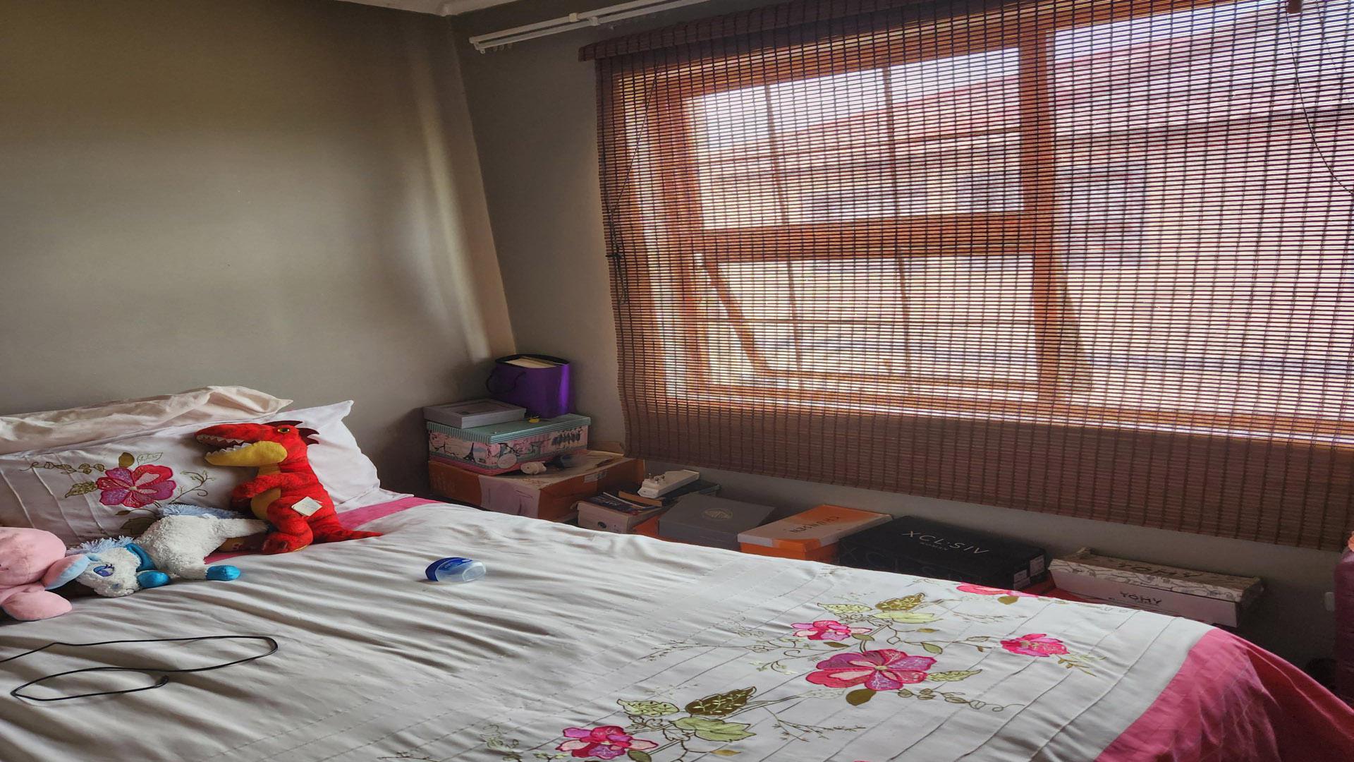 Bed Room 2 of property in Albertsdal