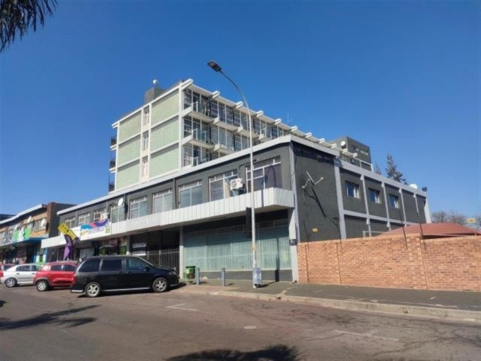 Front View of property in Edenvale