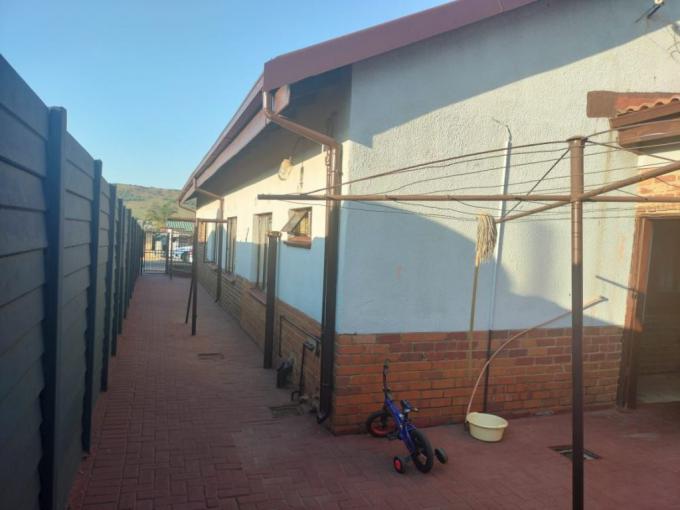 5 Bedroom House to Rent in Mamelodi - Property to rent - MR610764