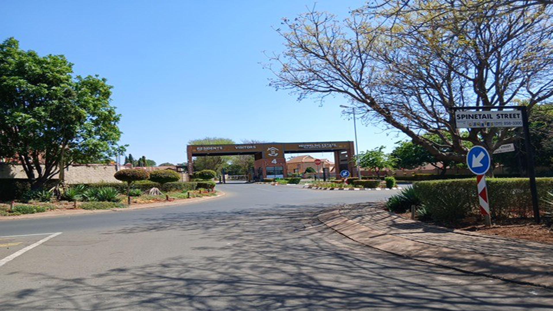 Front View of property in Celtisdal