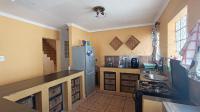 Kitchen - 13 square meters of property in Mimosa Park