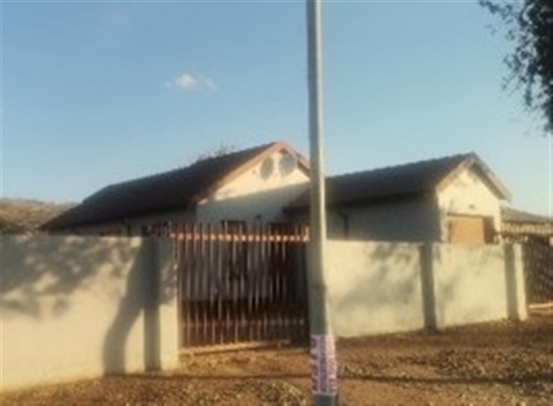 Front View of property in Kirkney
