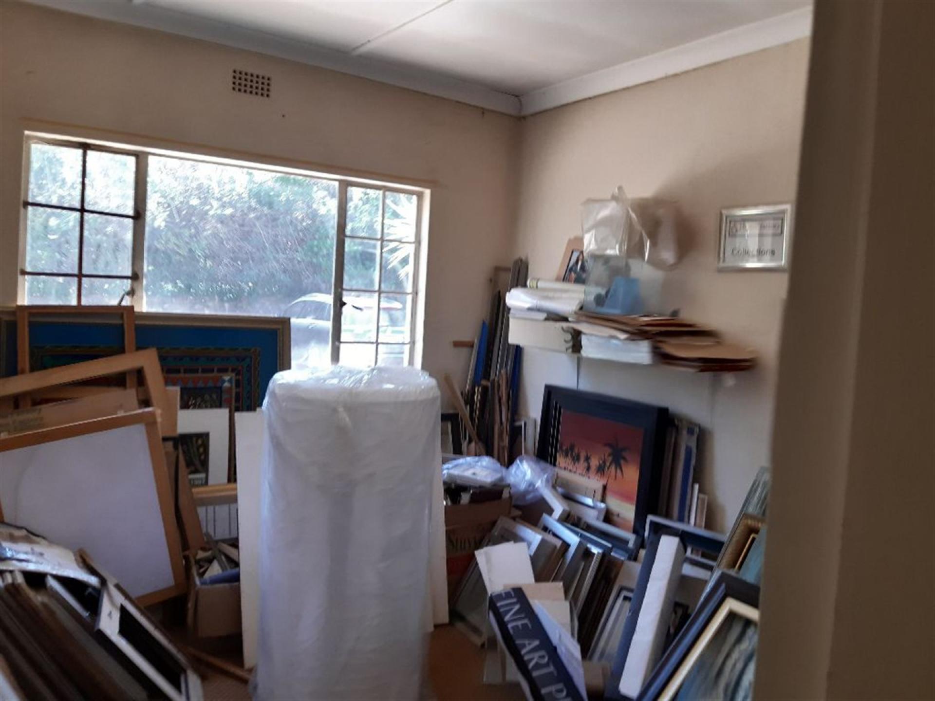 Spaces of property in Wendywood