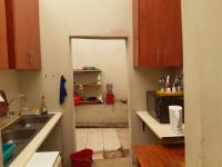 Kitchen of property in Wendywood