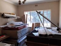 Spaces of property in Wendywood