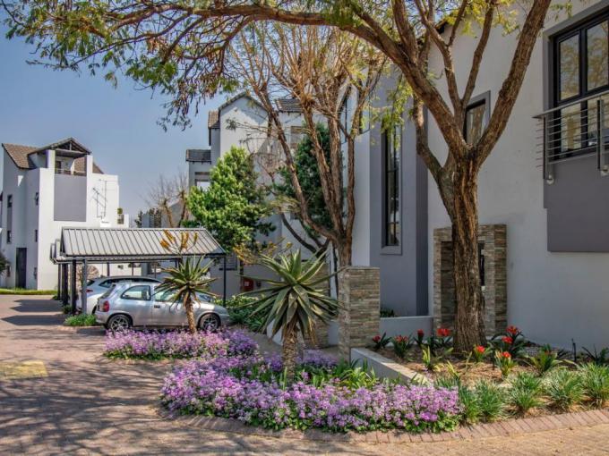 2 Bedroom Apartment for Sale For Sale in Douglasdale - MR611003