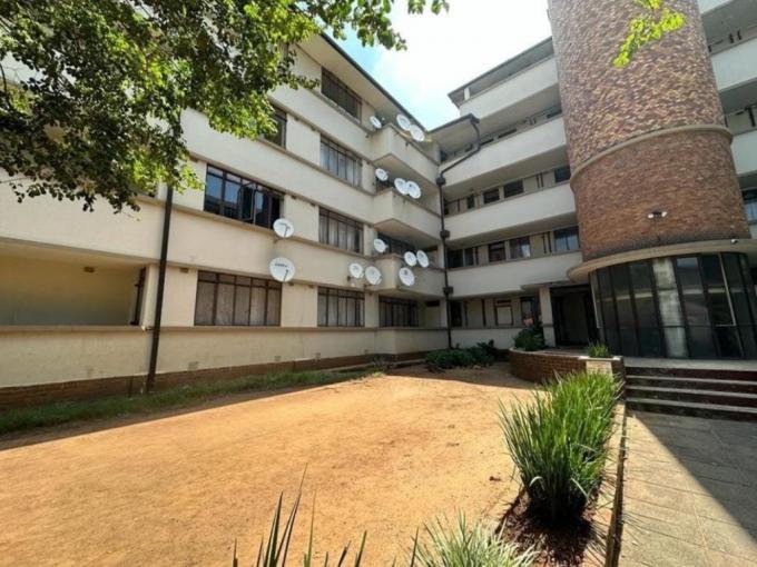 2 Bedroom Apartment for Sale For Sale in Germiston - MR611043