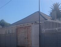 Front View of property in Regents Park