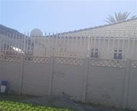 Front View of property in Regents Park