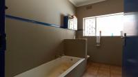 Bathroom 1 - 8 square meters of property in Pine Park