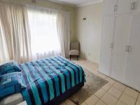 Main Bedroom of property in Bethal