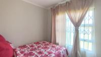 Bed Room 2 - 8 square meters of property in Klerksoord