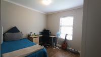 Bed Room 1 - 12 square meters of property in Admirals Park