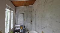 Bathroom 1 of property in Riebeek Kasteel