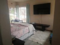 Bed Room 1 of property in Eldorado Park AH