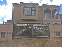 3 Bedroom 2 Bathroom House for Sale for sale in Bloemfontein