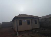 Front View of property in Protea Glen