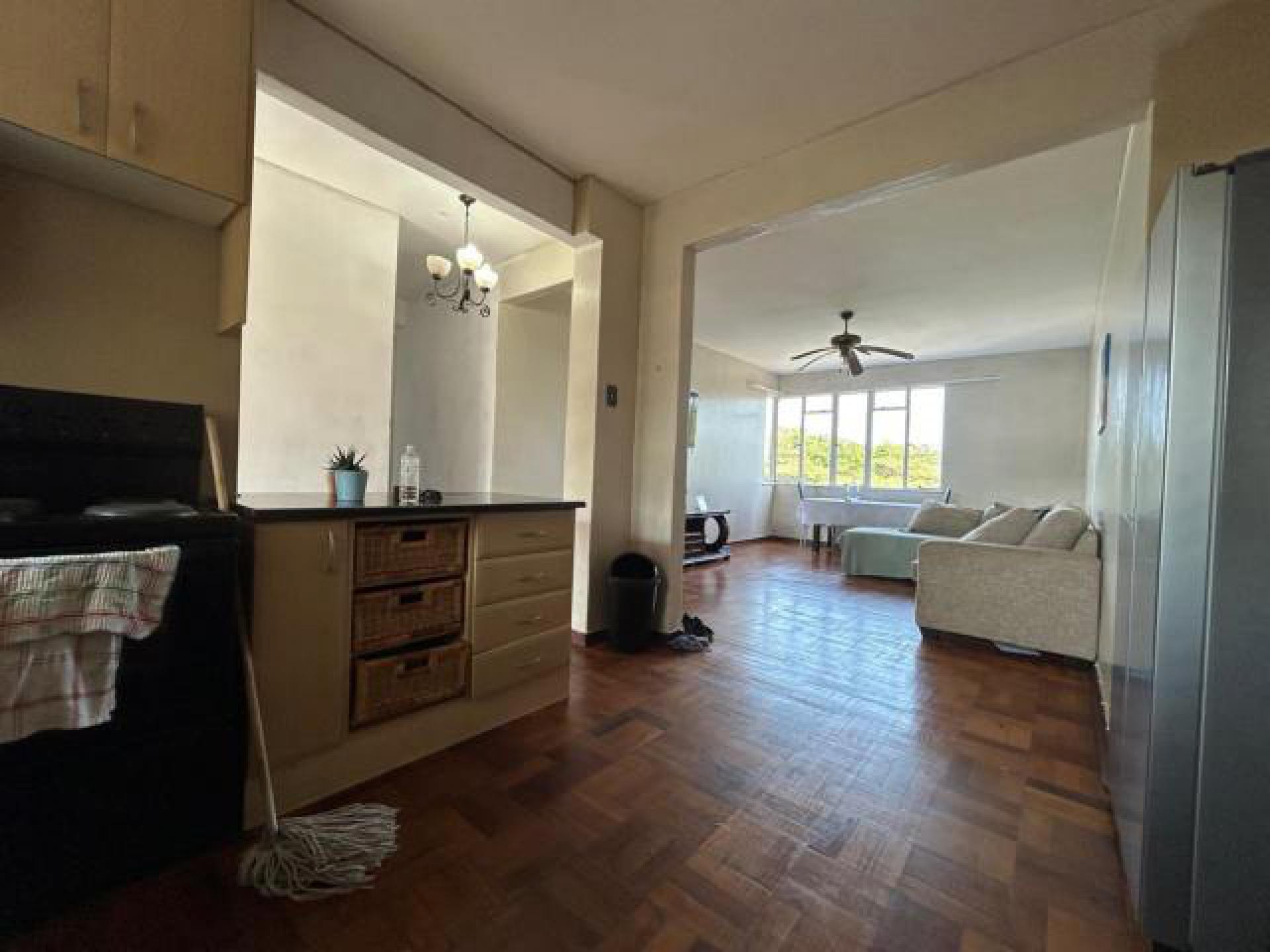 Kitchen - 13 square meters of property in Cato Manor 