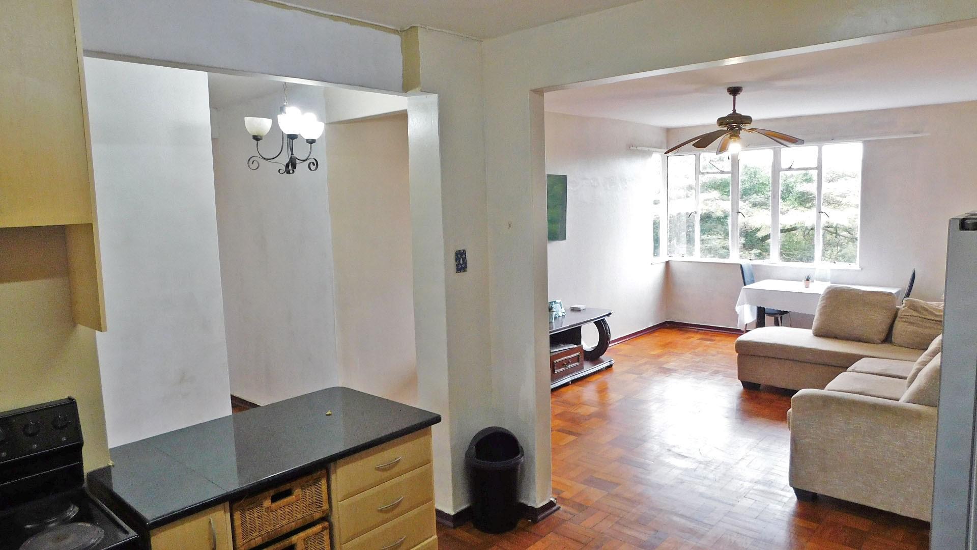 Kitchen - 13 square meters of property in Cato Manor 