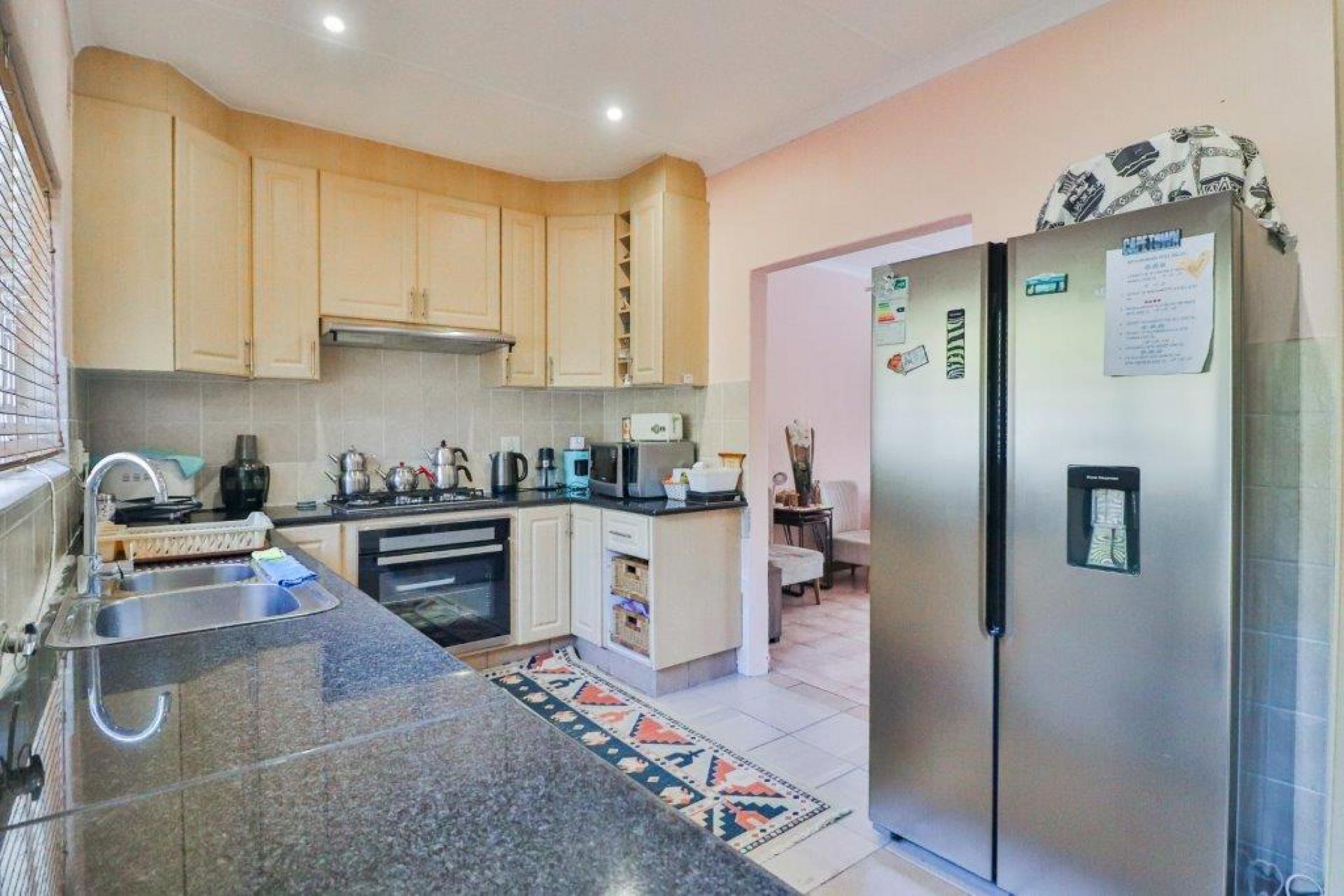 Lounges - 39 square meters of property in New Germany 