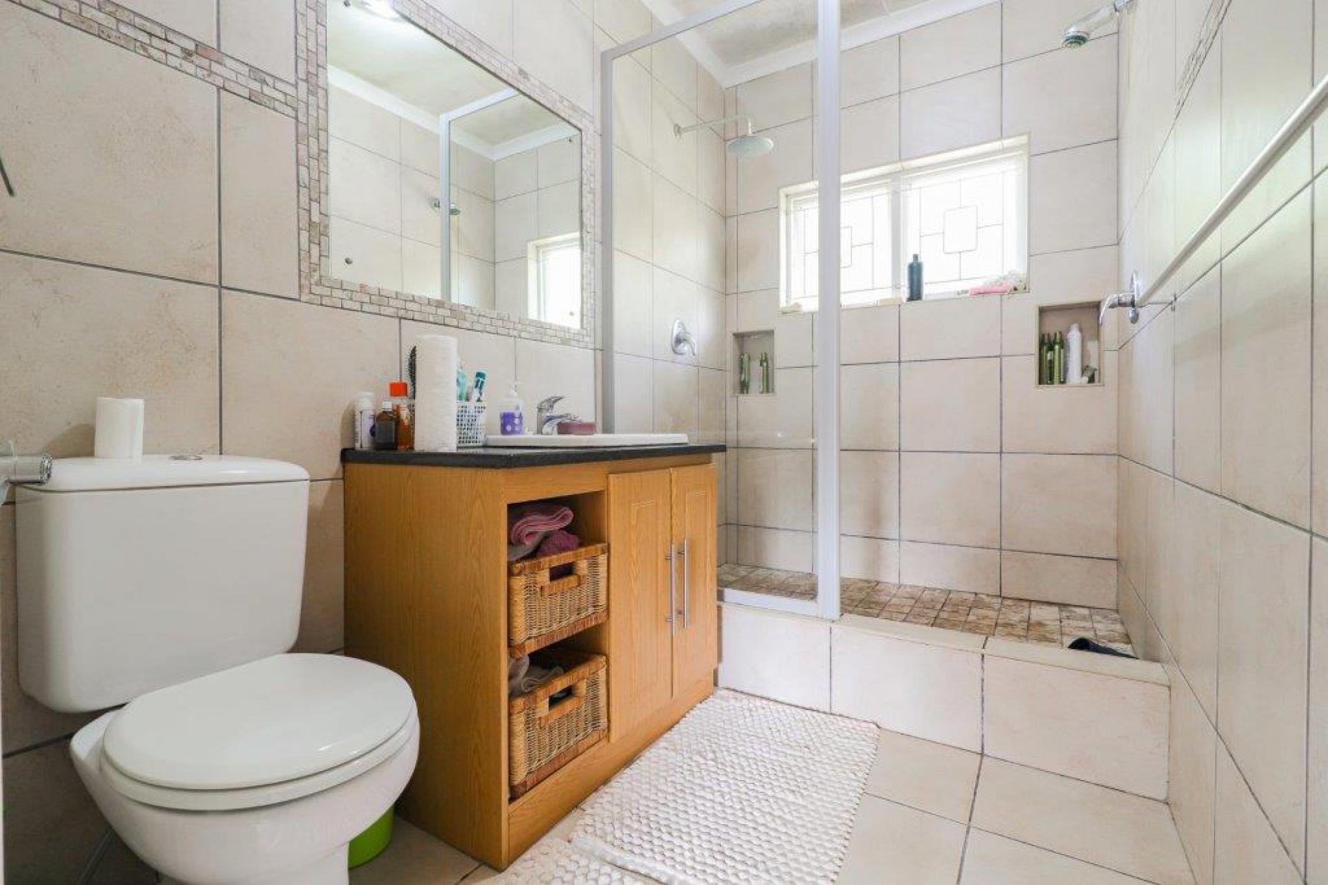 Bathroom 2 of property in New Germany 