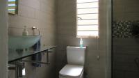 Main Bathroom - 4 square meters of property in Newlands - JHB