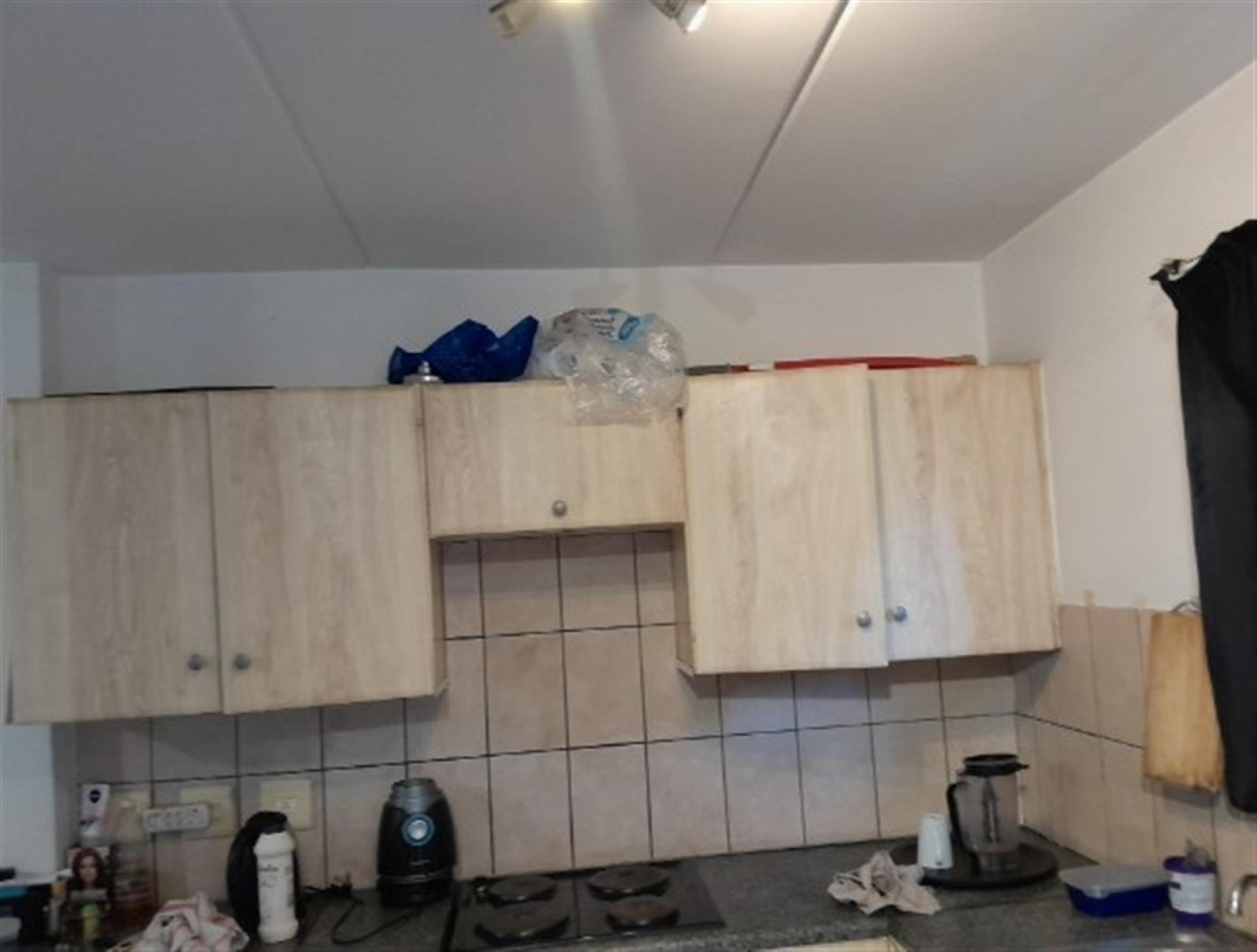 Kitchen of property in Jansen Park