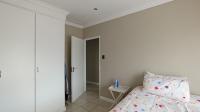 Bed Room 1 - 11 square meters of property in Greenstone Hill