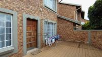Front View of property in Greenstone Hill