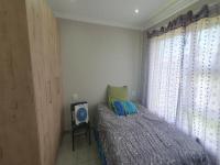 Bed Room 1 of property in Bloemspruit