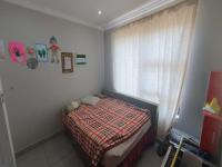 Bed Room 2 of property in Bloemspruit