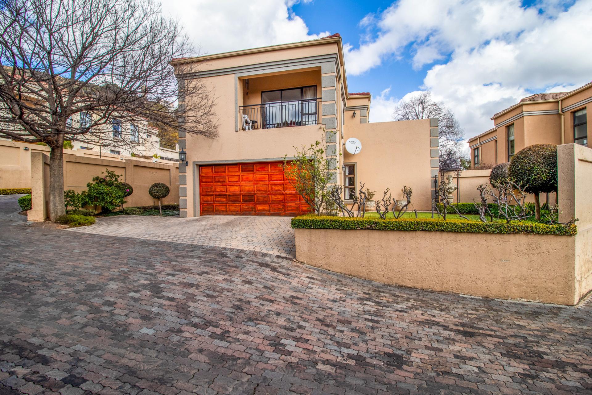 4 Bedroom House for Sale For Sale in Fairlands MR611830