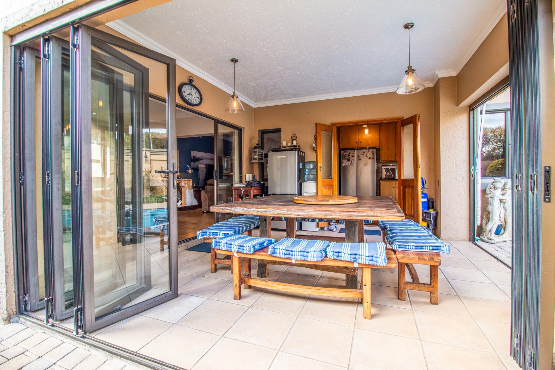 4 Bedroom House for Sale For Sale in Fairlands MR611830