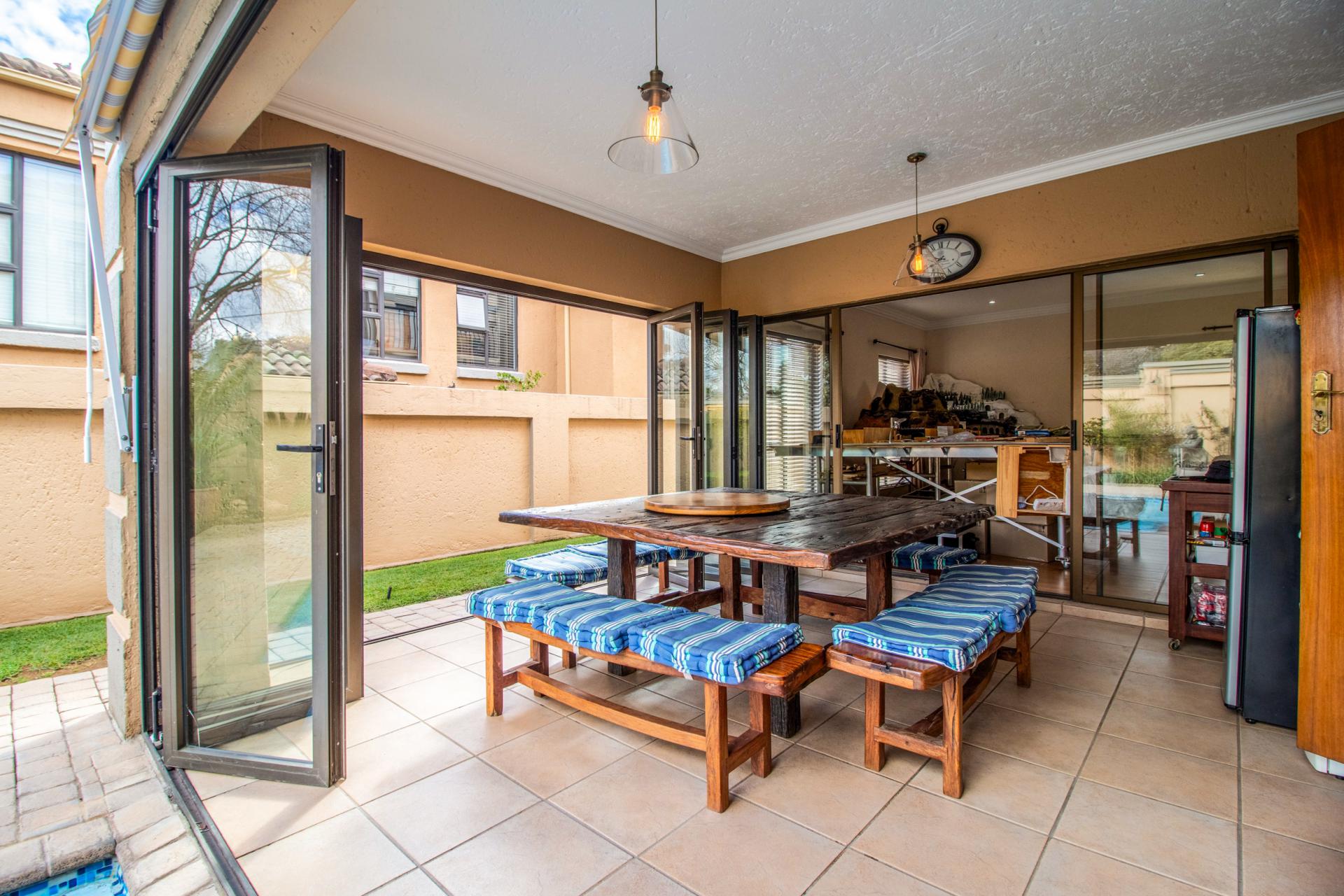 4 Bedroom House for Sale For Sale in Fairlands MR611830