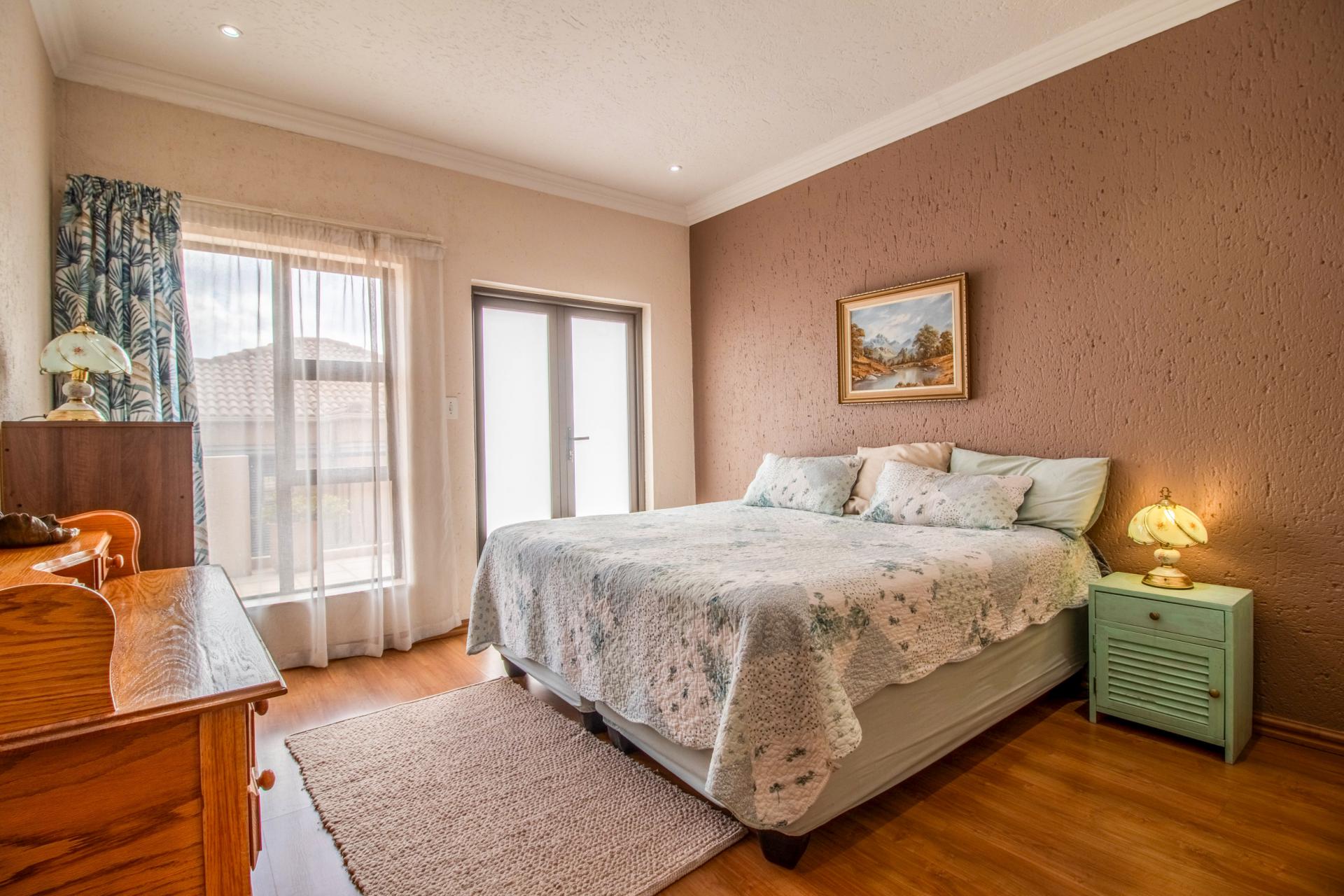 4 Bedroom House for Sale For Sale in Fairlands MR611830