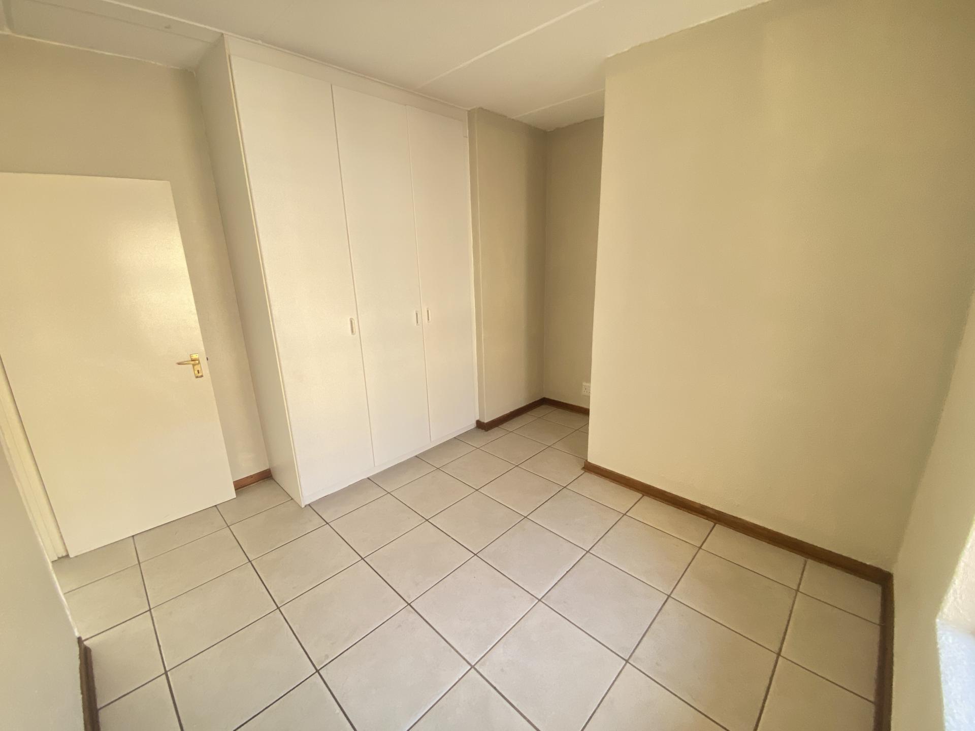 2 Bedroom Apartment for Sale For Sale in Fairlands MR61183