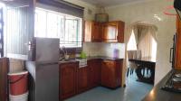 Kitchen - 14 square meters of property in Regency Park