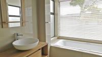 Bathroom 1 - 8 square meters of property in Dolphin Coast