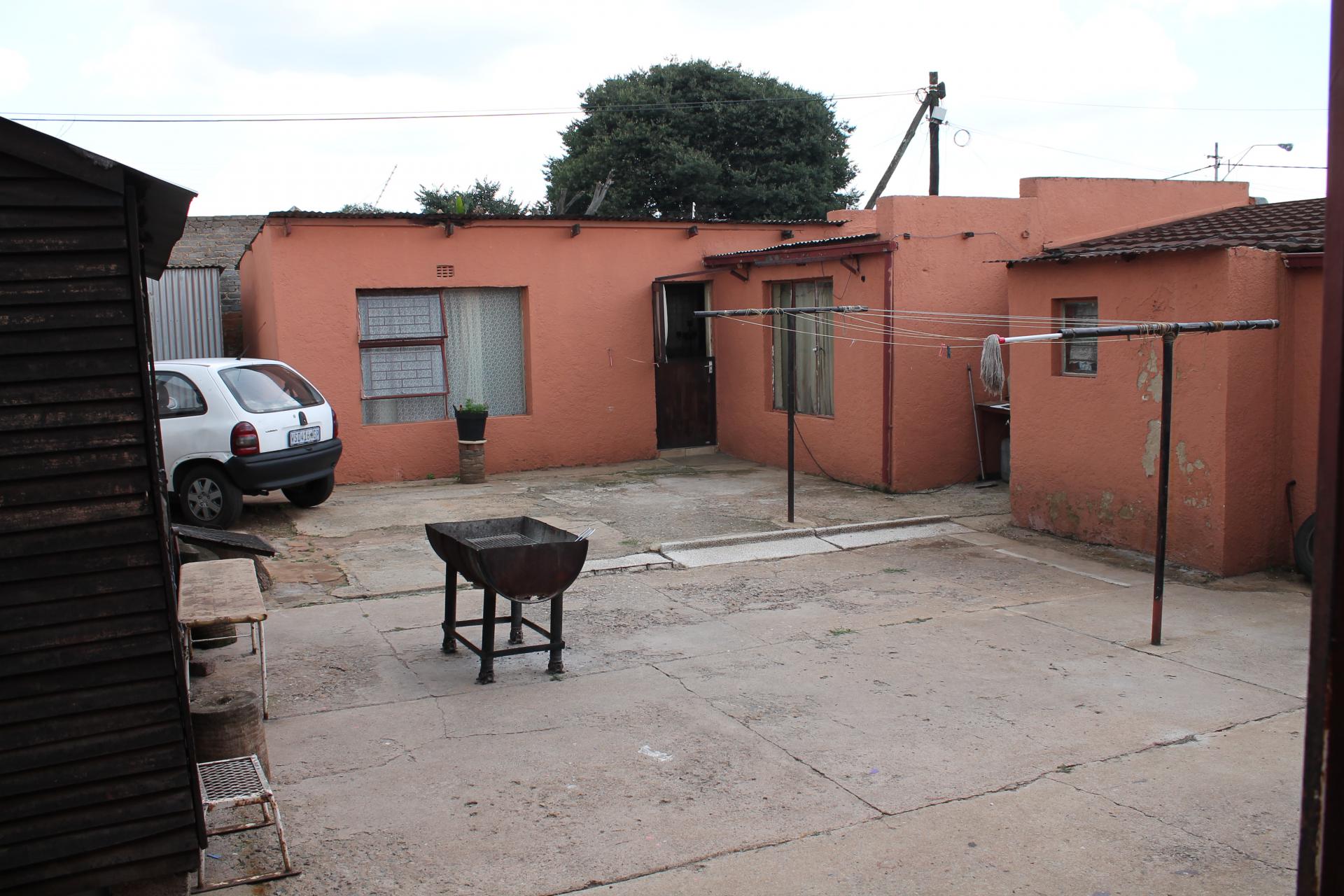 3 Bedroom House for Sale For Sale in Newlands JHB MR6118