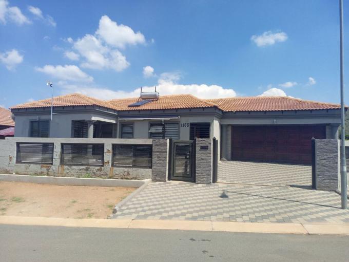 3 Bedroom House for Sale For Sale in Kirkney - MR611935 - My