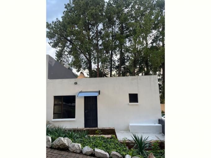 1 Bedroom Freehold Residence to Rent in Observatory - JHB - Property to rent - MR612044