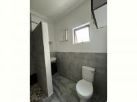 Main Bathroom of property in Observatory - JHB